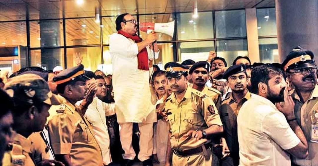 छगन भुजबळ आणि महाराष्ट्र सदन: घोटाळा की कुभांड?